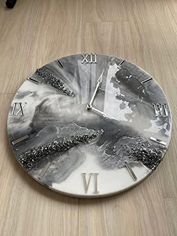 Horloge murale époxy design pour la décoration de bureau, horloge murale à chiffres romains, horloge murale en résine, argent et bleu, sans verre, horloge en résine faite à la main
